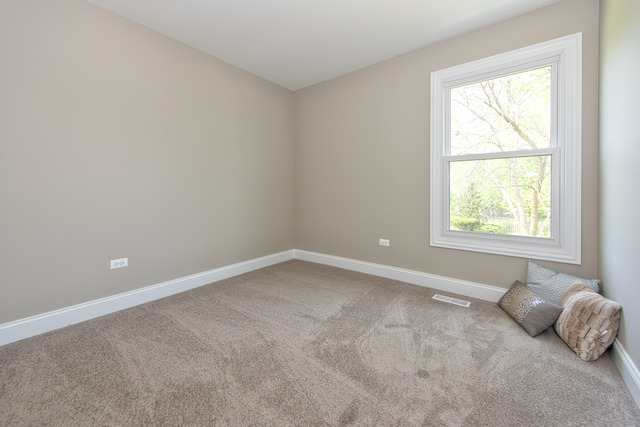 2027 Stallion Ct, Wheaton, IL 60189 photo 13
