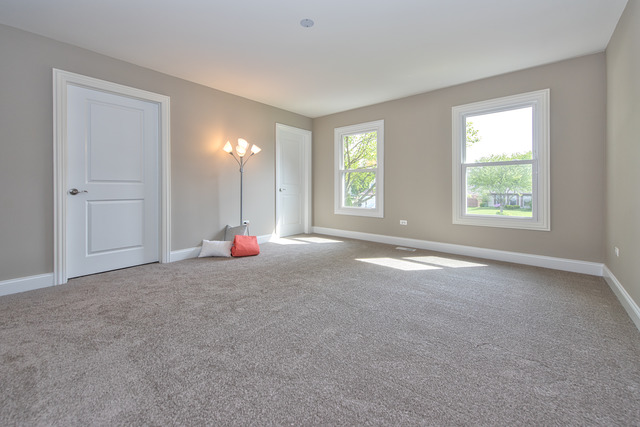 2027 Stallion Ct, Wheaton, IL 60189 photo 9