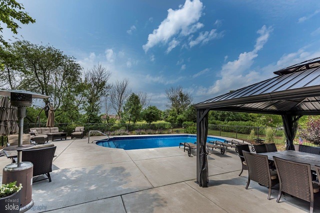 1147 Litchfield Ln, Bartlett, IL 60103 photo 22