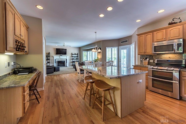 1147 Litchfield Ln, Bartlett, IL 60103 photo 6