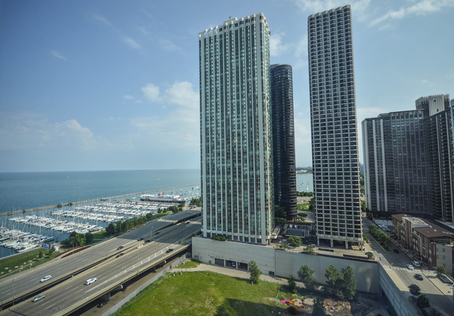 450 E Waterside Dr #1605, Chicago, IL 60601 photo 12