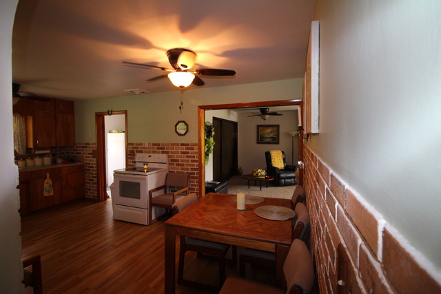 525 E North St, Lockport, IL 60441 photo 4