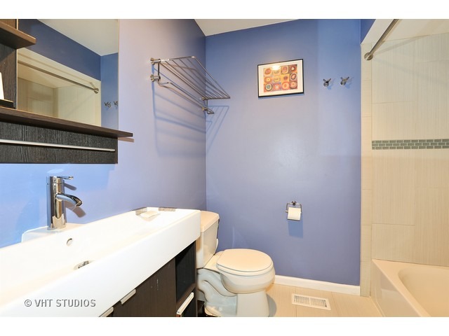 3 Pine Tree Ct, Elmhurst, IL 60126 photo 13