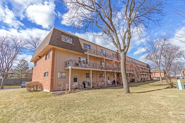 2504 Algonquin Rd #3, Rolling Meadows, IL 60008 photo 4