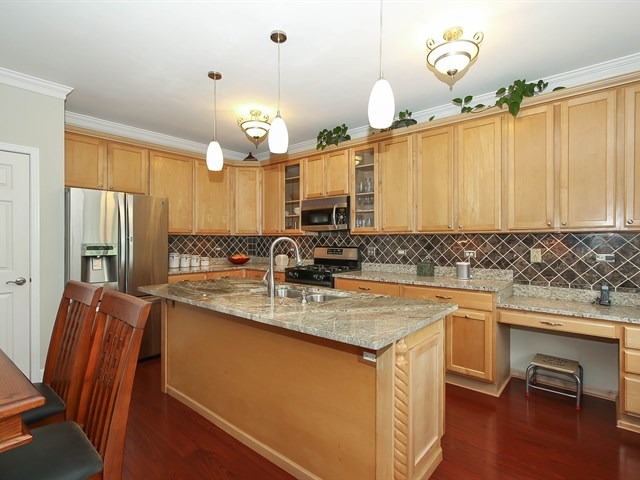 357 Oakmont Dr, Cary, IL 60013 photo 5