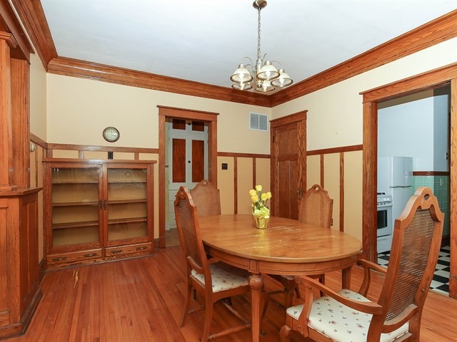 476 Ann St, Elgin, IL 60120 photo 9
