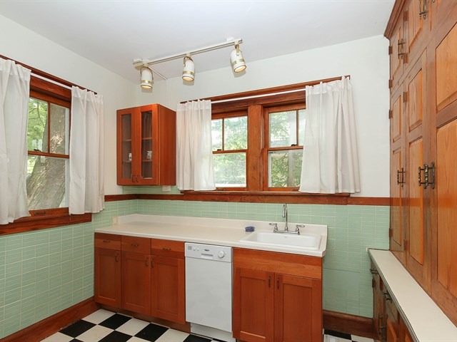 476 Ann St, Elgin, IL 60120 photo 10