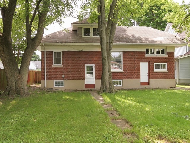 476 Ann St, Elgin, IL 60120 photo 23