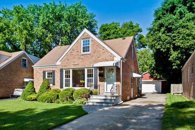 108 N Maple St, Mount Prospect, IL 60056 photo 1