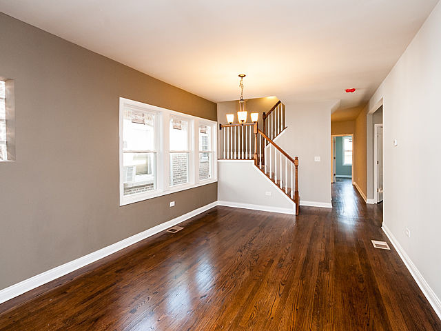 1647 E 84th St, Chicago, IL 60617 photo 12