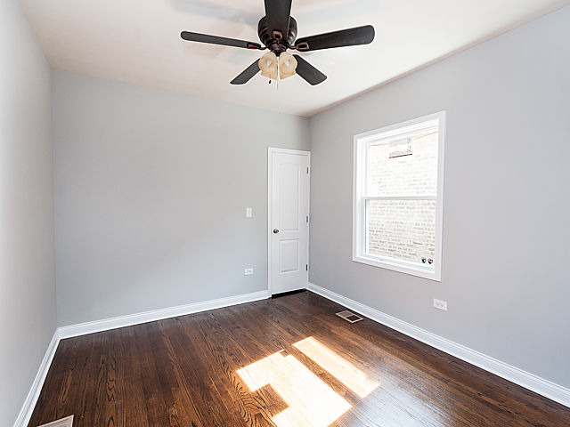 1647 E 84th St, Chicago, IL 60617 photo 10