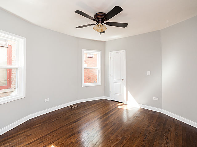 1647 E 84th St, Chicago, IL 60617 photo 9
