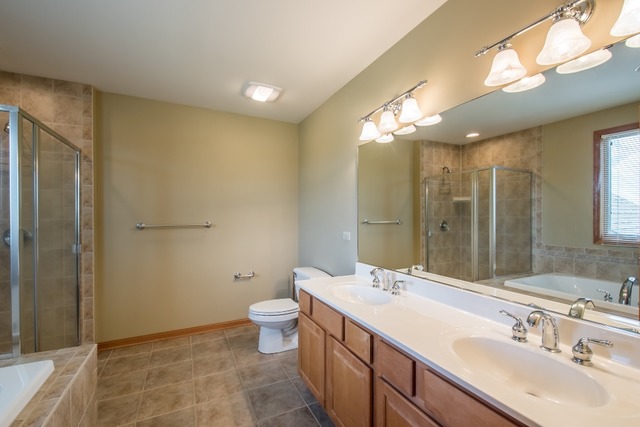 1803 Castlebar Rd, Mchenry, IL 60050 photo 13