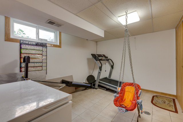 9252 Dee Rd, Des Plaines, IL 60016 photo 24