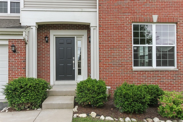 695 Biltmore Dr, Bartlett, IL 60103 photo 7