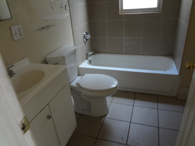 5113 S May St, Chicago, IL 60609 photo 5