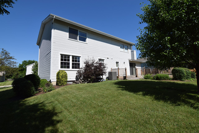 345 Partridge Ct, Algonquin, IL 60102 photo 12