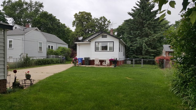1021 Walter Ave, Des Plaines, IL 60016 photo 22