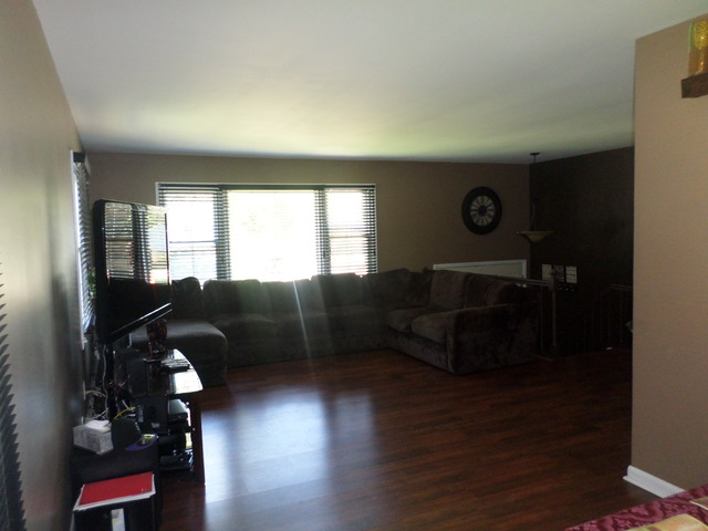 21 Old Post Rd, Montgomery, IL 60538 photo 5
