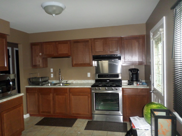 21 Old Post Rd, Montgomery, IL 60538 photo 4