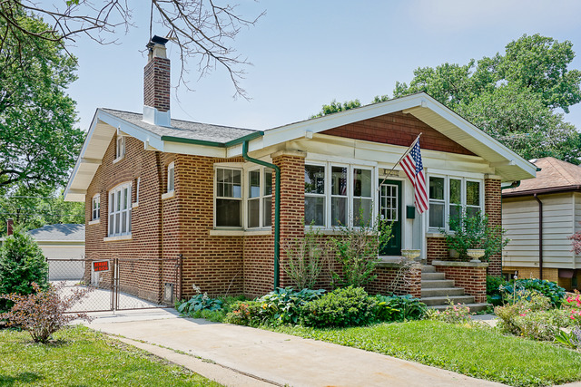 2265 W 111th Pl, Chicago, IL 60643 photo 2