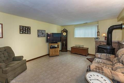 988 Hillcrest Rd, Elgin, IL 60123 photo 15