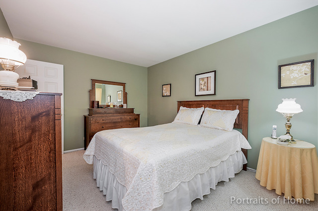 1310 Windsor Dr, Wheaton, IL 60189 photo 9