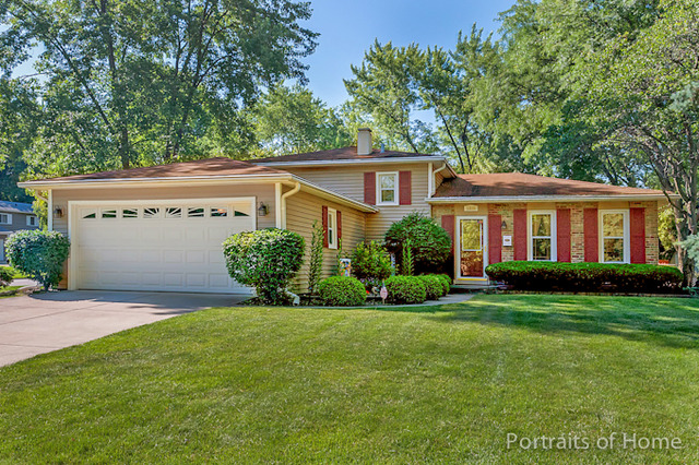 1310 Windsor Dr, Wheaton, IL 60189 photo 1