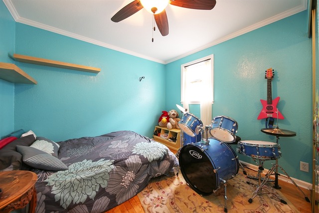 8136 Christie Ave, Lyons, IL 60534 photo 8
