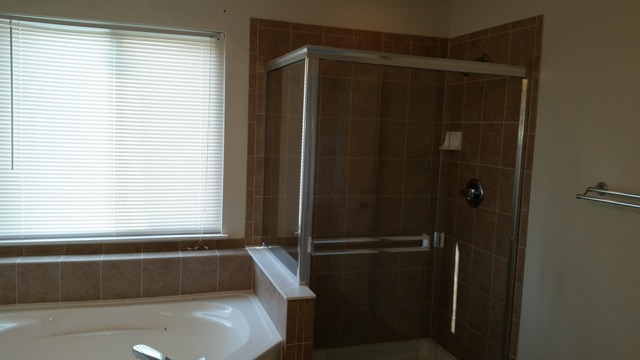 247 Lillian Pl, Bartlett, IL 60103 photo 15