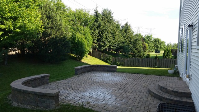 247 Lillian Pl, Bartlett, IL 60103 photo 25