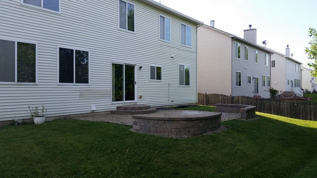 247 Lillian Pl, Bartlett, IL 60103 photo 24