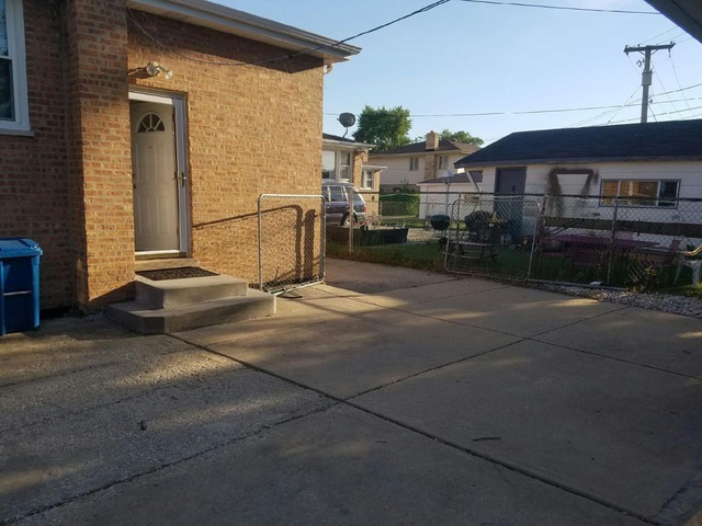 6146 State Rd, Burbank, IL 60459 photo 13
