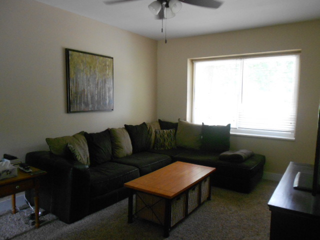 2 Shell Ct, Oswego, IL 60543 photo 3