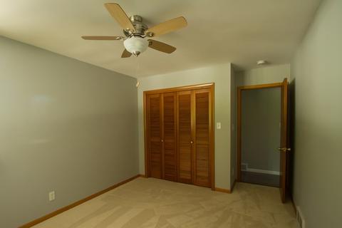 515 E High St, Sycamore, IL 60178 photo 14