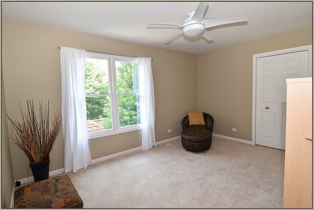 890 Moorehead Dr, Batavia, IL 60510 photo 18