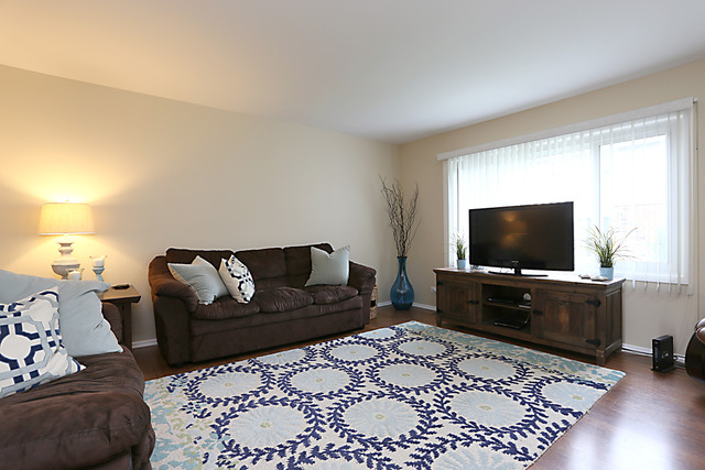 1654 Darwin Ct, Wheaton, IL 60189 photo 3