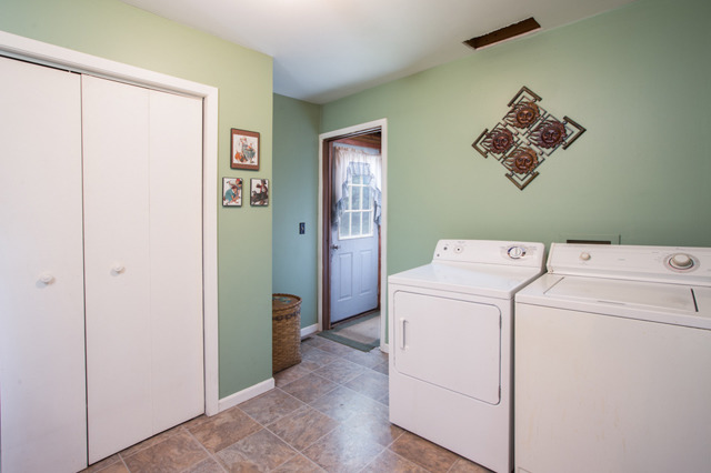 2489 E 1150th Rd, Mcnabb, IL 61335 photo 8
