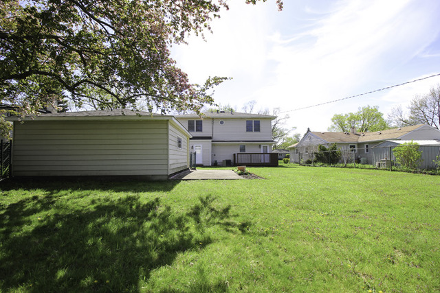 4002 Owl Dr, Rolling Meadows, IL 60008 photo 13