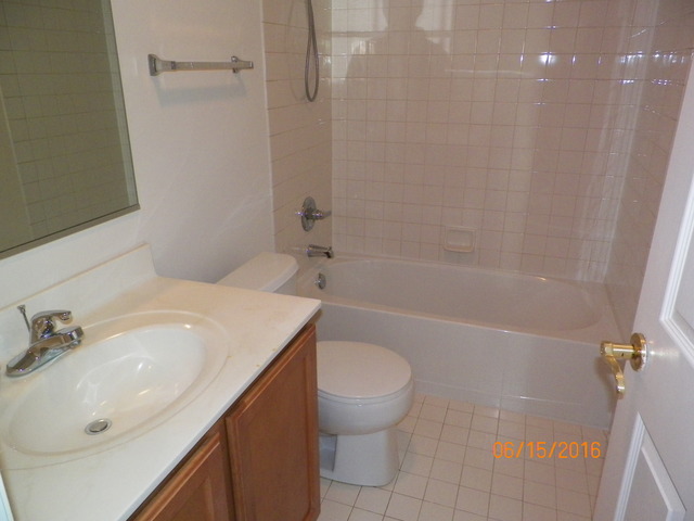 479 Prestwick Ln, Wheeling, IL 60090 photo 15