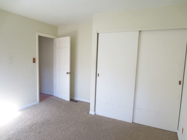 2211 Oak Ln, Rolling Meadows, IL 60008 photo 7