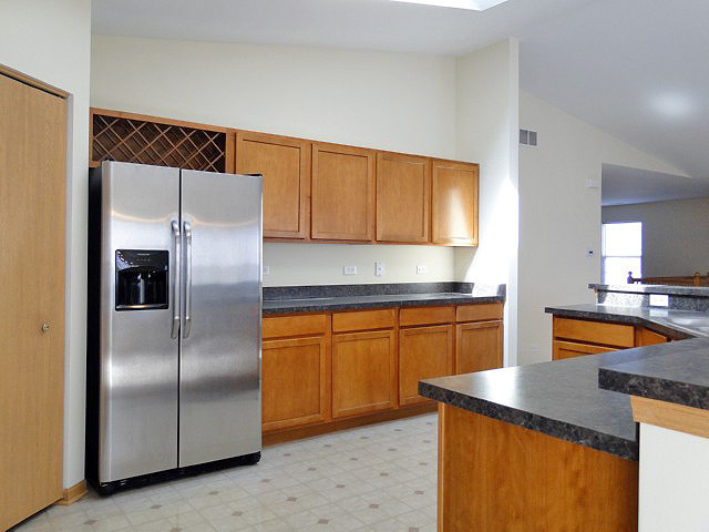 1585 Millbrook Dr, Algonquin, IL 60102 photo 6