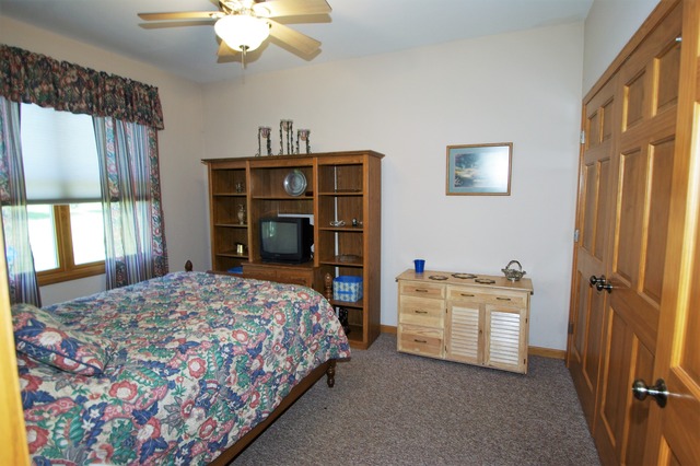 7998 Joy Ln, Roscoe, IL 61073 photo 21