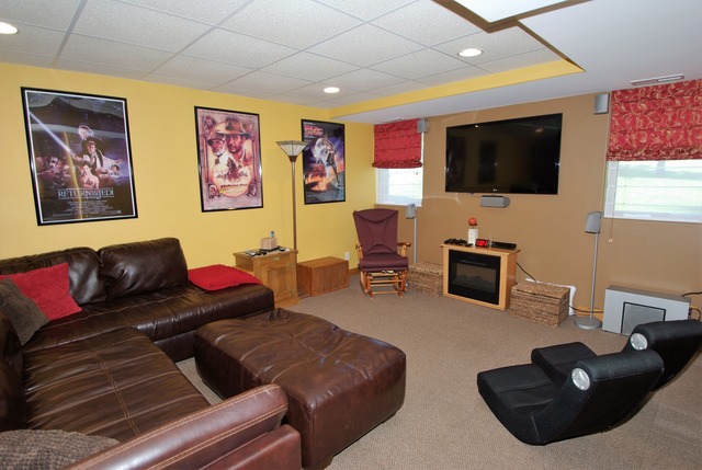 7998 Joy Ln, Roscoe, IL 61073 photo 15