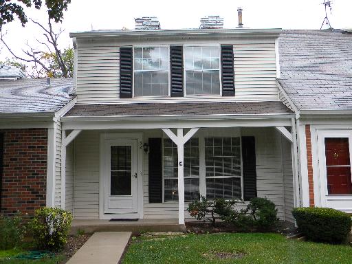 32 Timber Ter, Cary, IL 60013 photo 1