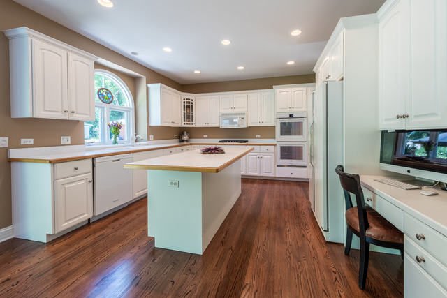 1611 E Illinois St, Wheaton, IL 60187 photo 6