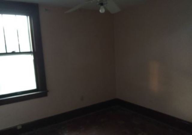 73 E 138th St, Riverdale, IL 60827 photo 8