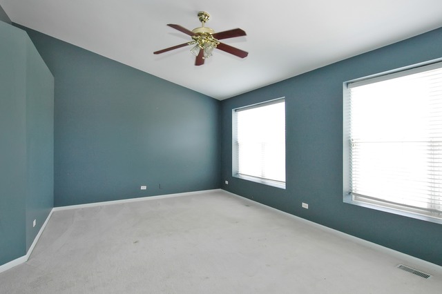 1124 Delta Dr, Elgin, IL 60123 photo 7