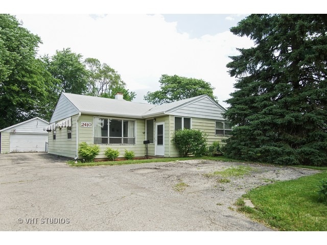 2410 Kirchoff Rd, Rolling Meadows, IL 60008 photo 1