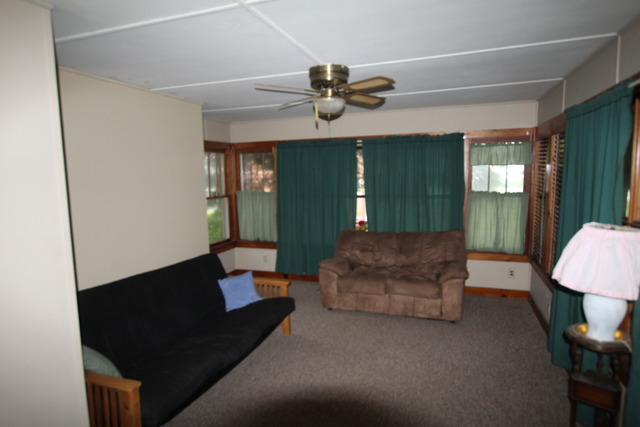 307 E Dearborn St, Plano, IL 60545 photo 4